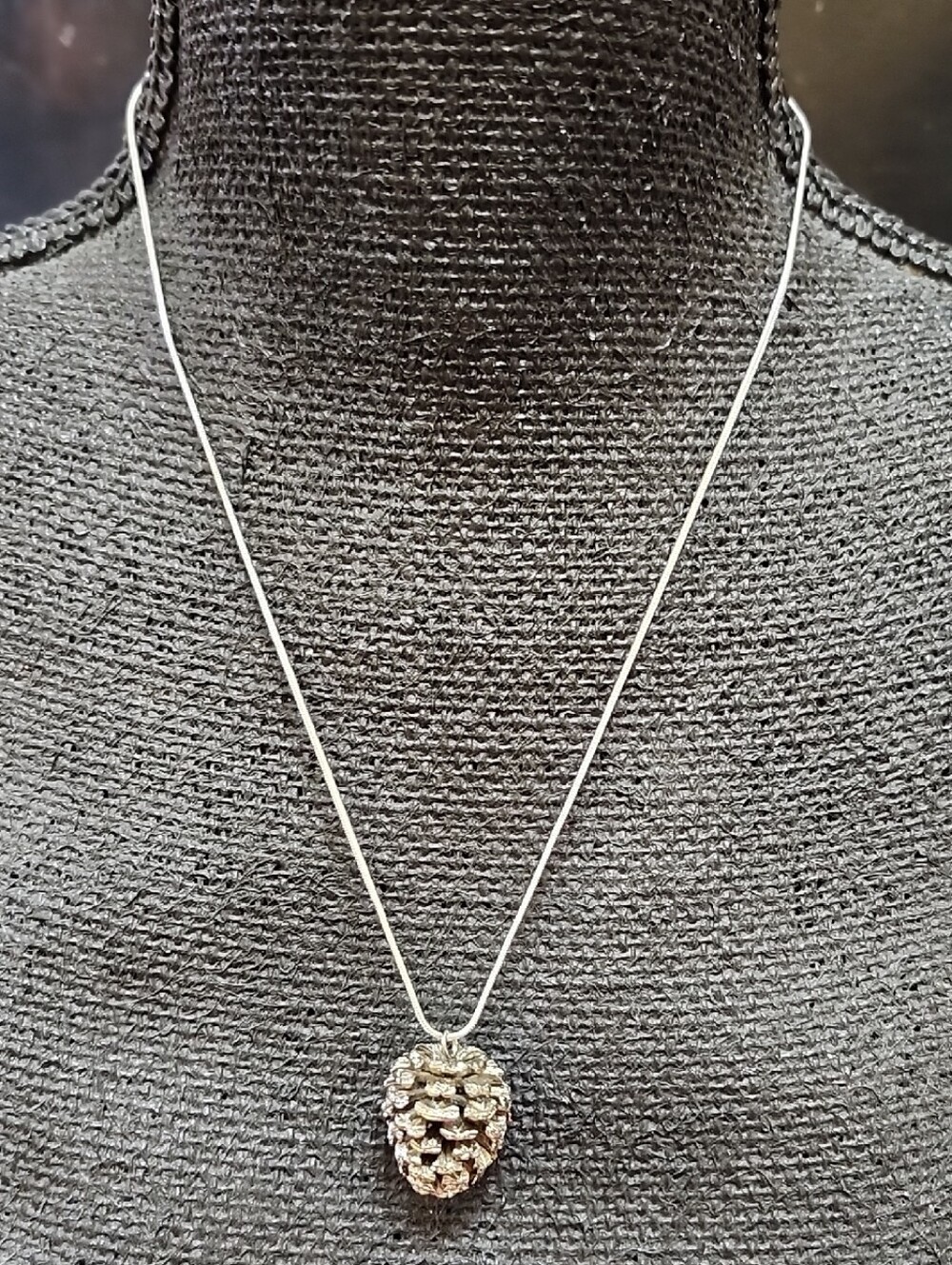 SILVER-TONE PINE CONE PENDANT NECKLACE